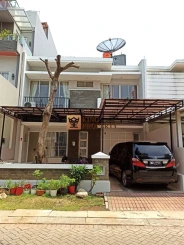 Rumah Mewah Green Mansion Cluster Green Diamond 25 Lt SHM Bagus