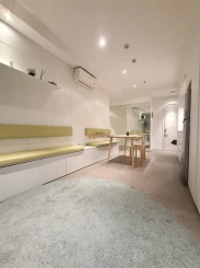 Stylish  Spacious 2BR Jadi 1BR Scandinavian dengan Interior Elegan di Gallery West Residences
