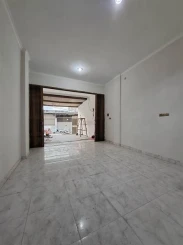 Disewakan ruko 3 lantai Jelambar  dekat Central Park Mall  kampus besar lokasi strategis