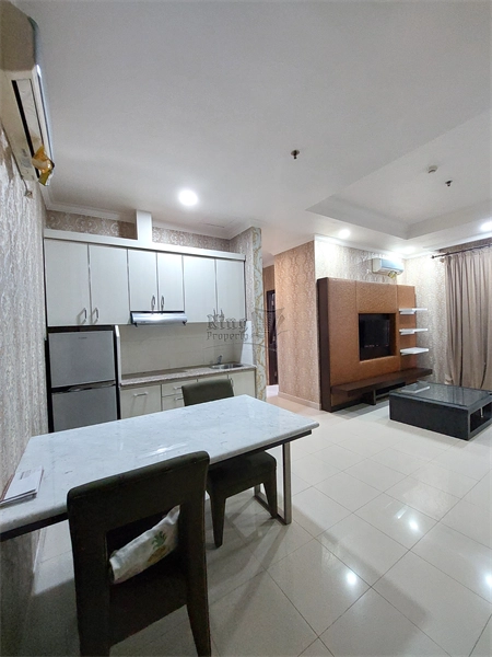 Jakarta Selatan Exclusive Interior 1 Kamar Apartemen The Belleza Permata Hijau 69m2  <br> 1 1
