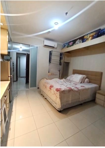 Royal Mediterania Studio Royal Mediterania Garden dengan Smart Space Concept Pool View Cantik Dekat Central Park & BINUS 1 1