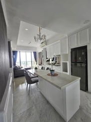 Unit 3BR Besar  Elegan  Modern Classic Luxury Langkah ke Mall Taman Anggrek  