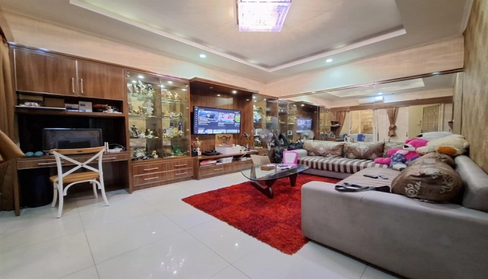 Jakarta Barat Living in Style! Rumah Cantik Furnish Puri Mansion Akses Tol Strategis 3 10
