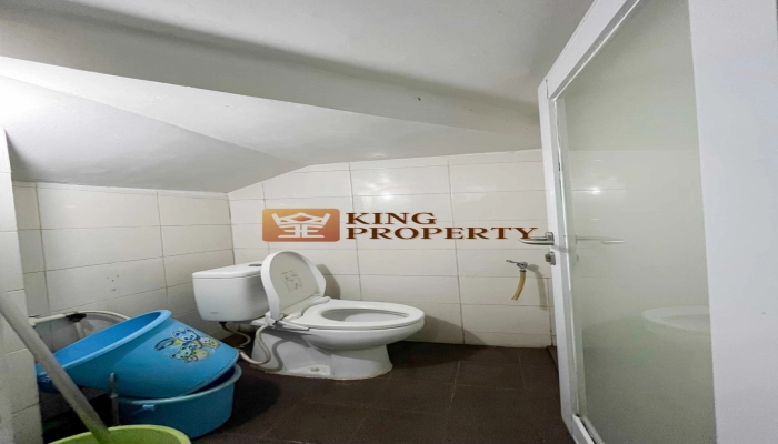 Jakarta Barat Tinggal Rapi! Rumah 2 Lantai Gaya Modern di Villa Tomang Mas SHM 26 10