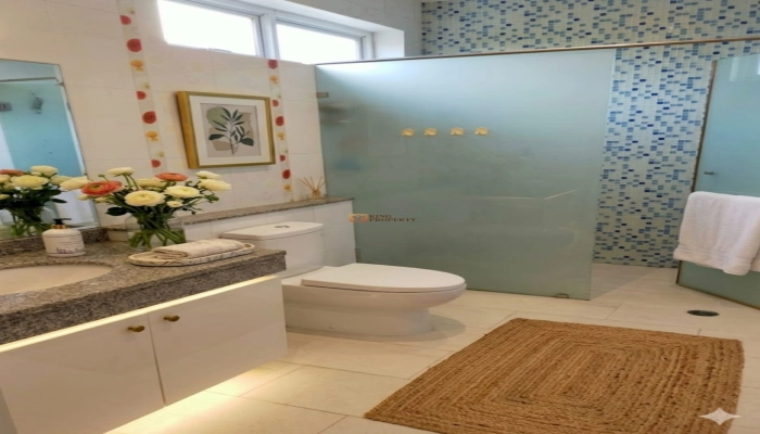 Jakarta Barat Rumah Modern Luxury Tropical Dijual 2,5 Lantai Seberang Central Park Mall & Central Park Mall 2, Tomang Strategis 10 10