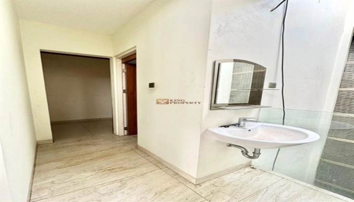 Jakarta Barat Dijual Cepat Rumah Mewah 3 Lantai di Kembangan Puri Mansion Buckingham 15 11