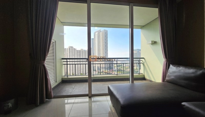 Central Park Unit Strategis, 2BR Condominium Central Park Residence Furnished 12 11