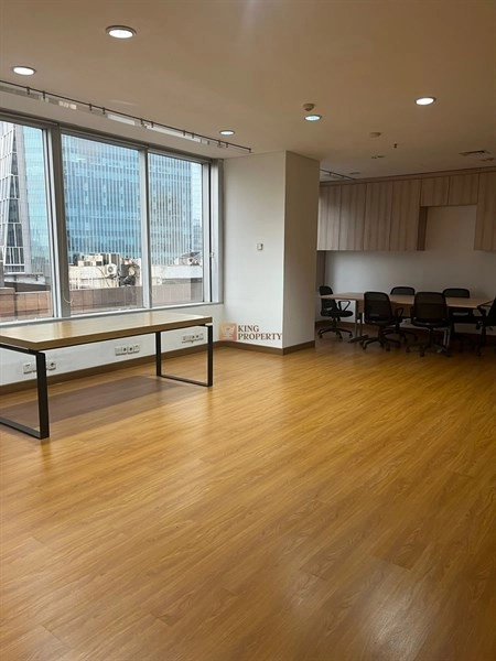 Jakarta Selatan Siap Pakai, Office Untuk Disewakan di Menara Sudirman Senayan 12 11