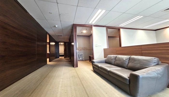 Jakarta Selatan Lokasi Emas, Dijual Office Space Equity Tower SCBD Interior 221m2 12 11