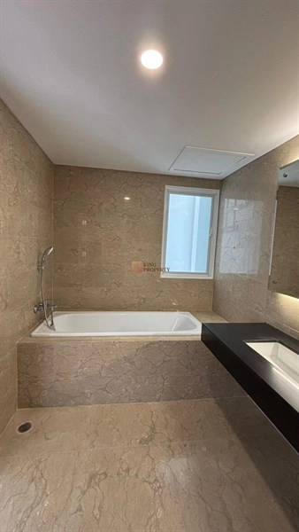 Jakarta Pusat Private Lift & Golf View, Siap Huni 2BR Springhill Royale Suites Jakarta Pusat   12 11