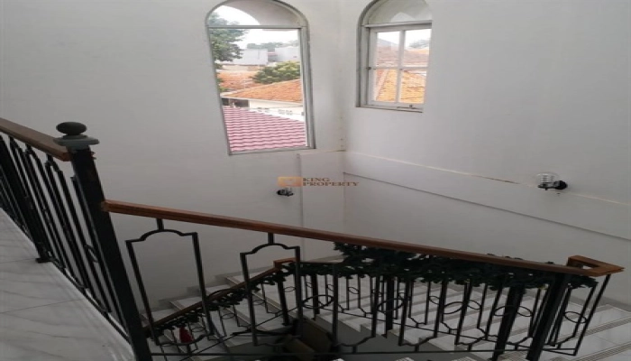 Jakarta Selatan Rumah Hook 3 Lantai Modern Classic Mediterranean – Komplek Telkom, Dekat Tebet & Kokas 11 11
