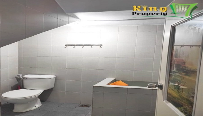 Jakarta Utara Flash Deal! Rumah 2 1/2 Lantai Muara Karang Fully Furnish Rapi Nyaman Siap Huni. 11 11