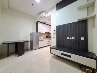 Sewa Apartemen Modern 1BR Puri Orchard Dekat Puri Indah  Tol Bandara