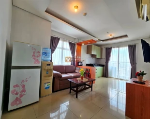 Lantai Exclusive 2BR 52m2 Madison Park Mp Central Park Furnish