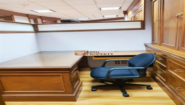 Jakarta Selatan Strategis! Disewa 1 Lantai Ruang Kantor Menara Sudirman SCBD  13 11