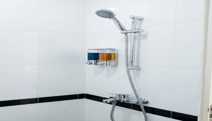 Jakarta Barat Rumah Modern Luxury Tropical Dijual 2,5 Lantai Seberang Central Park Mall & Central Park Mall 2, Tomang Strategis 12 12