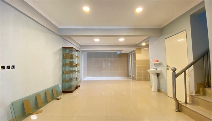 Jakarta Pusat Hot Deal! Rumah Modern Minimalis Jakarta Pusat – Dekat ITC & Pasar Pagi Mangga Dua, Dekat ITC Mangga Dua & WTC Mangga Dua, Pasar Mangga Dua, SMA Negeri 1 Jakarta, RS Husada Mangga Besar 12 12