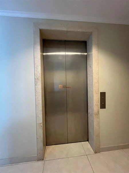 Taman Anggrek Residence Private Lift, Disewa 3 BR Condominium Taman Anggrek Residences, Interior Modern Minimalis Elegan, Akses Langsung ke Mall Taman Anggrek  11 12