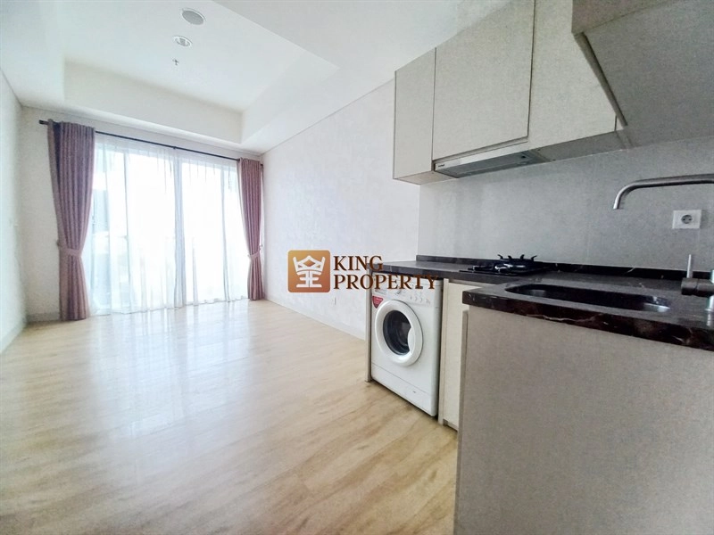 Jakarta Barat Jarang Ada! Dijual Puri mansion 3BR Semi Furnish Full Walpaper 3 12