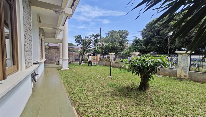 Jakarta Barat Rumah Siap Huni 2 Lantai di Joglo, Kembangan Dekat Sekolah Internasional & Mall Puri Indah!   13 12