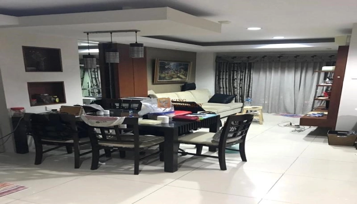 Jakarta Pusat Dekat dengan Grand Indonesia, 3BR Apartemen Cosmo Mansion Furnished 2 12