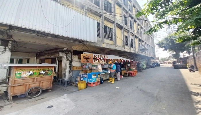 Jakarta Barat Ruko Pinggir Jalan, Lokasi Bersebrangan Mall Paragon Luas 492m2 12 12