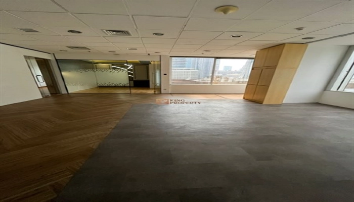 Jakarta Selatan Siap Pakai, Office Untuk Disewakan di Menara Sudirman Senayan 13 12