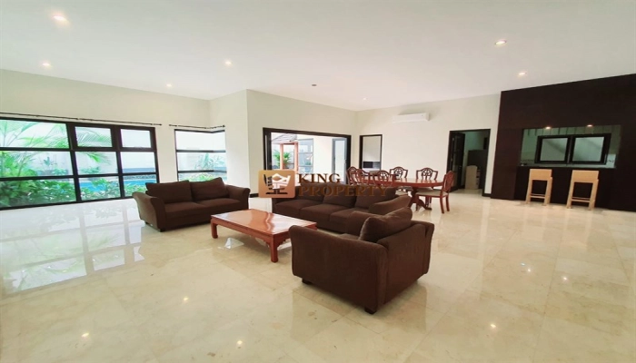 Jakarta Selatan Resort Design, Rumah Mewah The Villas at Kebagusan Private Pool Tropis 11 12