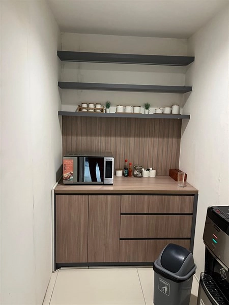 Jakarta Selatan Disewakan Ruang Usaha Premium Radio Kebayoran Baru – Dekat Blok M & MRT 13 13