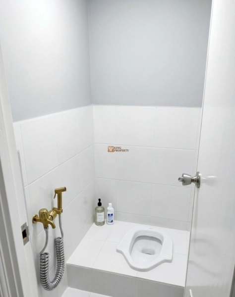 Jakarta Barat Rumah Modern Luxury Tropical Dijual 2,5 Lantai Seberang Central Park Mall & Central Park Mall 2, Tomang Strategis 13 13