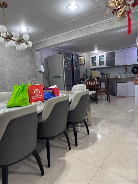 Jakarta Barat Rumah 2,5 Lantai Design Modern Classic Greenville Kebon Jeruk – Dekat Central Park, Mall Taman Anggrek & Tol Kebon Jeruk 14 13