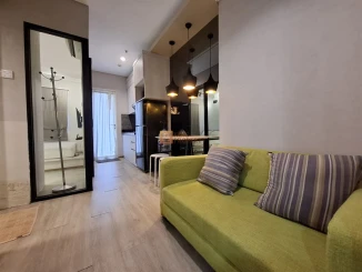 Lantai Rendah Disewa 1BR Madison Park Furnish Tanjung Duren