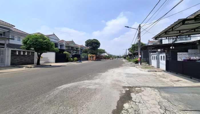 Jakarta Barat Dekat Mall Daan Mogot, Rumah Cluster Bedugul Daan Mogot Baru Furnished 14 13