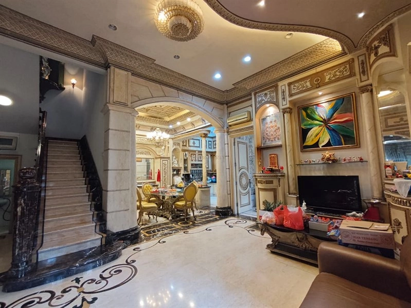 Jakarta Pusat Rumah Mewah Mangga Dua Classic European 4,5 Lantai – Dekat ITC Mangga Dua & WTC Mangga Dua, Pasar Mangga Dua, SMA Negeri 1 Jakarta, RS Husada Mangga Besar 12 13