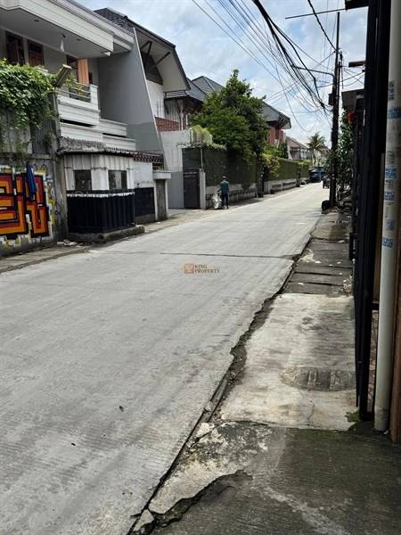 Jakarta Barat Rumah 2,5 Lantai Design Modern Classic Greenville Kebon Jeruk – Dekat Central Park, Mall Taman Anggrek & Tol Kebon Jeruk 16 14