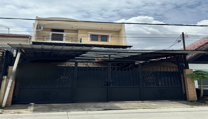 Jakarta Barat Rumah 2,5 Lantai Design Modern Classic Greenville Kebon Jeruk – Dekat Central Park, Mall Taman Anggrek & Tol Kebon Jeruk 17 15