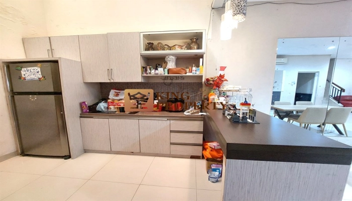 Jakarta Barat Recommend Murah! 2 Lantai Rumah Puri Mansion Buckingham Kembangan SHM <br> 15 15