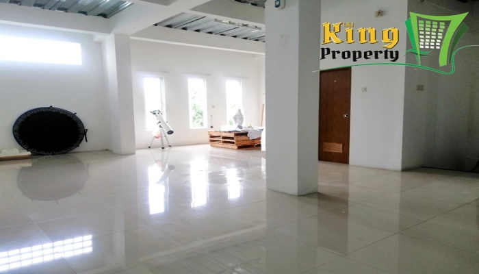 Jakarta Barat Hot Deal Best Price Murah! Rumah Minimalis Taman Kedoya Baru Bersih Rapi Nyaman Hadap Timur.  4 15