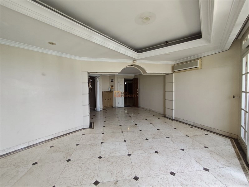 Jakarta Barat Elegant Classic 2BR Apartment Slipi 118m² – Prime Location Near Sudirman, Senayan & Central Park 16 16
