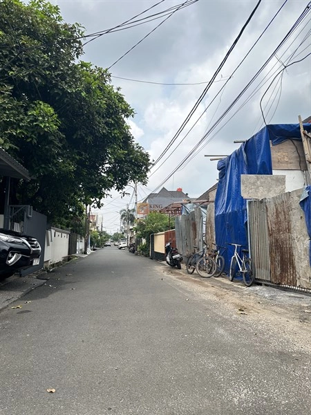 Jakarta Barat Angsana Rare Find, Rumah Tinggi di Zona Nyaman Harga Bisa Diatur 17 16