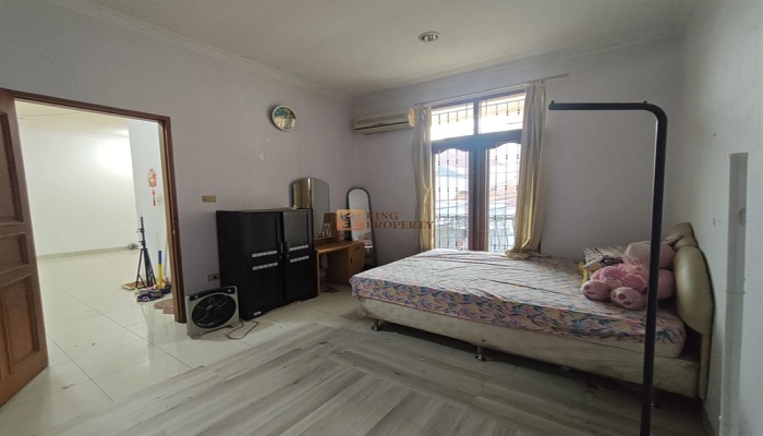 Jakarta Utara Disewakan Rumah 2 Lantai Rapi di Teluk Gong, 3 Kamar Tidur, Full Furnish, Lokasi Strategis! Taman Permata Indah Siap Huni untuk Keluarga Nyaman! 17 17