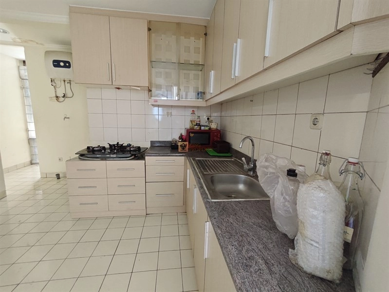 Jakarta Barat Spacious 3BR Apartment Slipi 118m² – Prime Location Near Sudirman, Senayan & Central Park Area 17 17