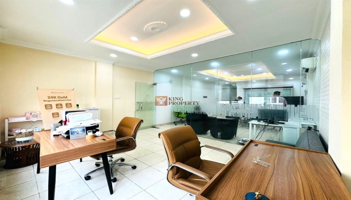 Jakarta Selatan Minimalis Classic, Dijual Ruko Crown Palace Lokasi Strategis 238m2  18 17