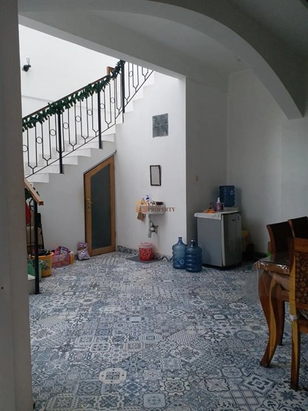 Jakarta Selatan Rumah Hook 3 Lantai Modern Classic Mediterranean – Komplek Telkom, Dekat Tebet & Kokas 17 17