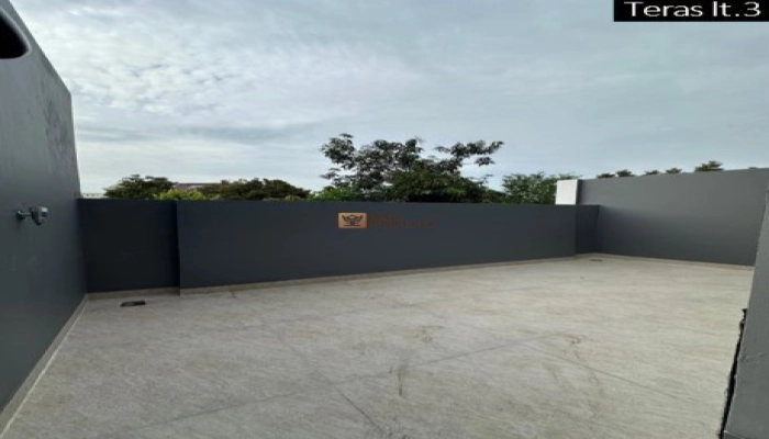 Jakarta Barat Rumah Eksklusif 3 Lantai Tanjung Duren Barat Desain Modern, Akses 3 Mobil, Bebas Banjir! 17 17