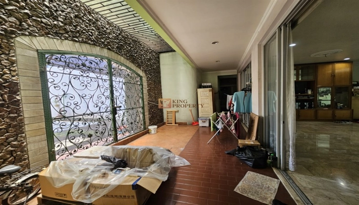 Jakarta Barat Dekat Tol Kebon Jeruk, Dijual Rumah Tosiga Strategis di Duri Kepa SHM 18 17