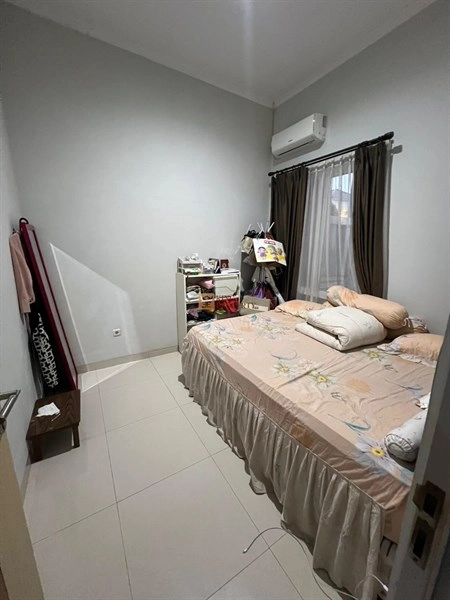 Bodetabek Lokasi Strategis, Rumah Green Bintaro Indah 2 Lantai Furnish SHM 18 17