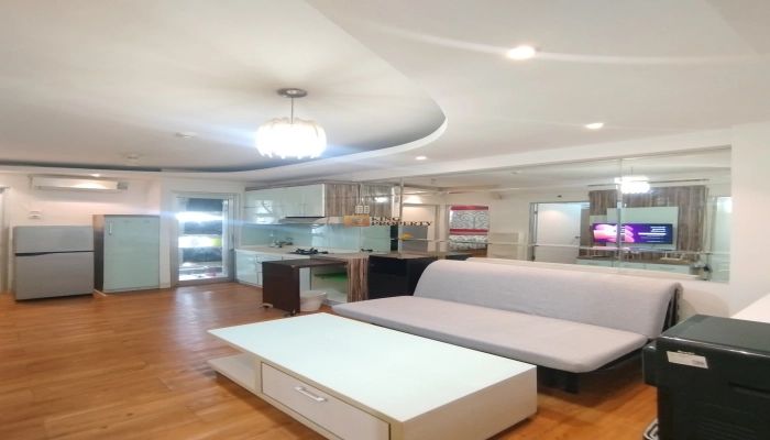 Green Bay Pluit Interior Elegan Smart Living 3BR Hook View City Lights Green Bay Pluit 1 1752131481623