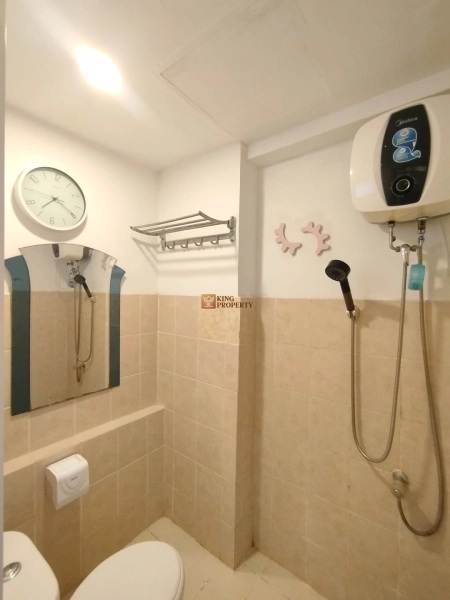 Green Bay Pluit Studio Cozy Full Furnished View Pool Siap Huni & Rekomen Green Bay Pluit 9 1753261891895