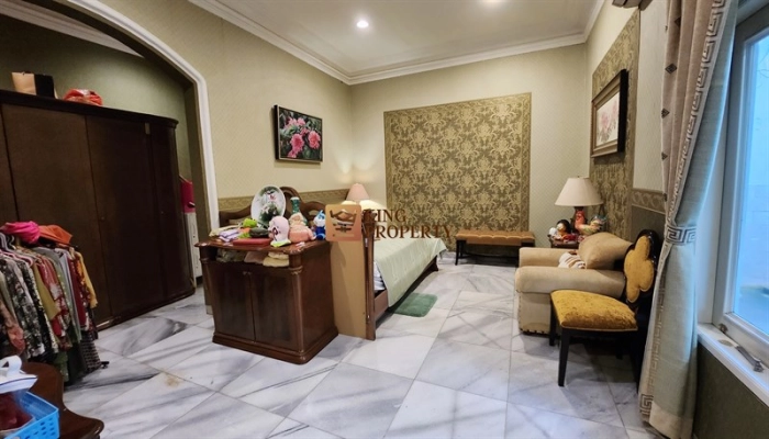 Jakarta Barat Rare Unit! Rumah 2 Lantai di Puri Kembang Ayu – Desain Elegan, SHM   18 18